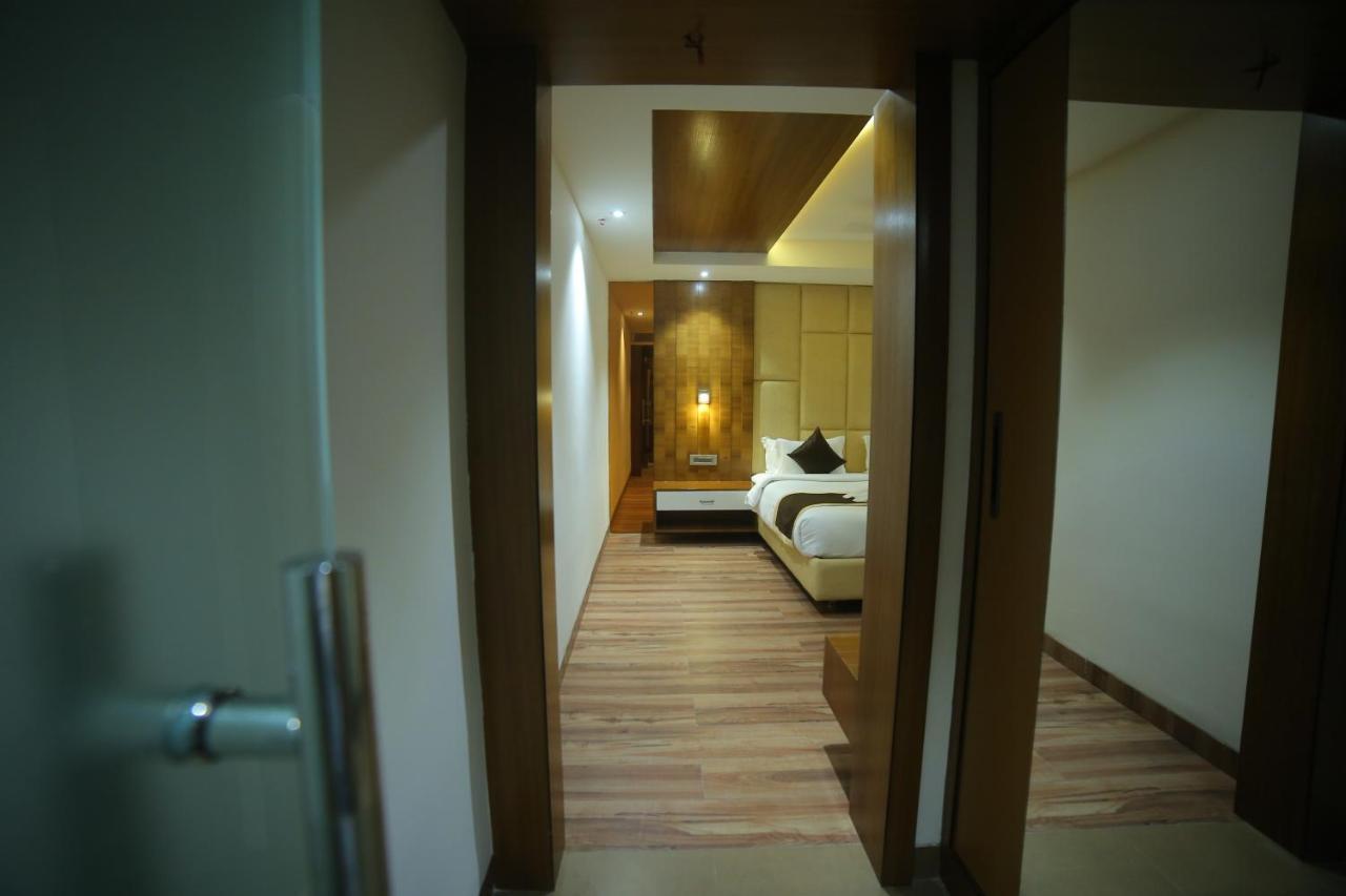 Sree Fortune Grand, Tadepalli Hotell Tadepalle Exteriör bild