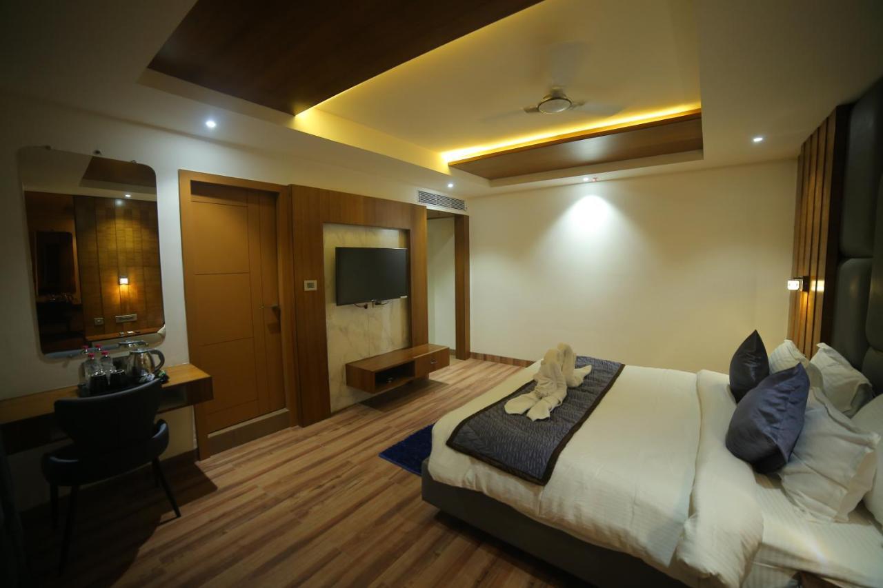 Sree Fortune Grand, Tadepalli Hotell Tadepalle Exteriör bild