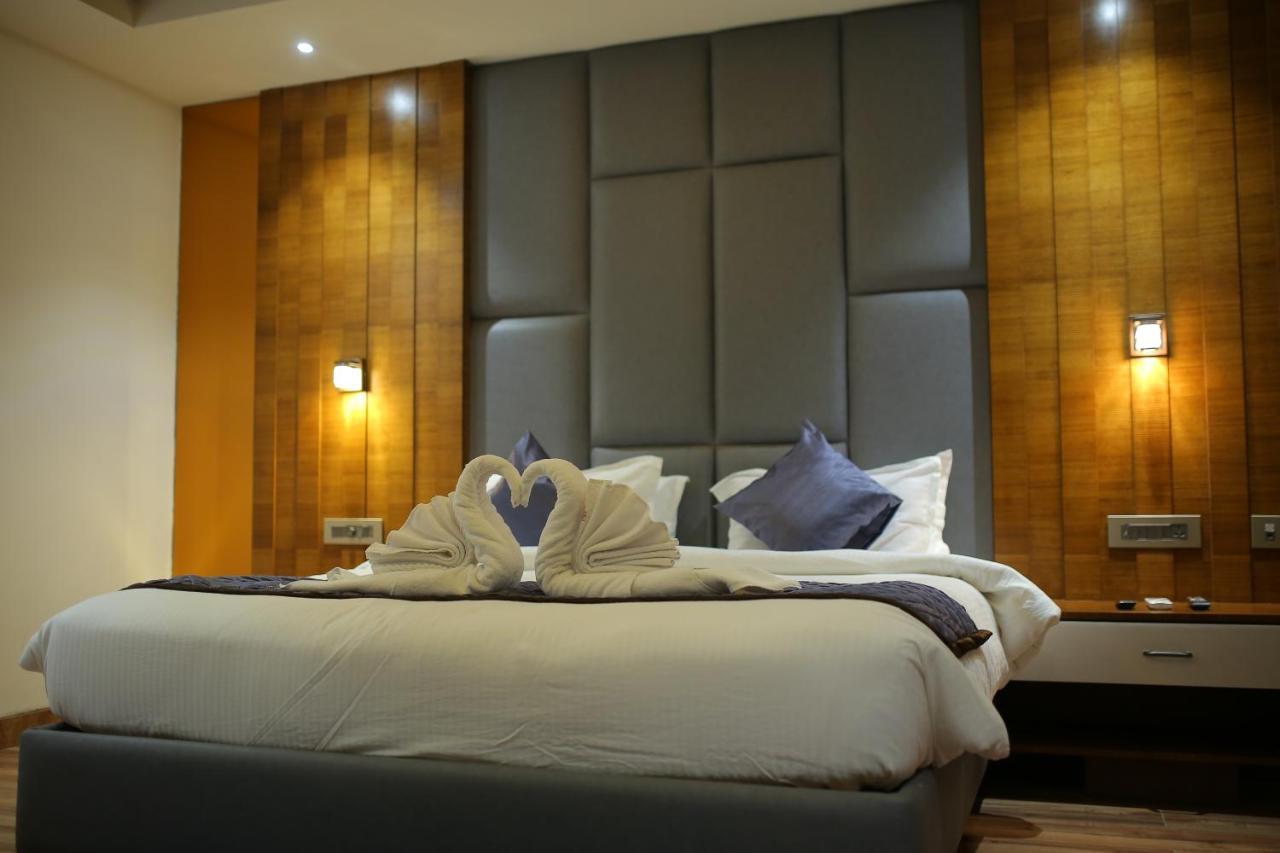 Sree Fortune Grand, Tadepalli Hotell Tadepalle Exteriör bild