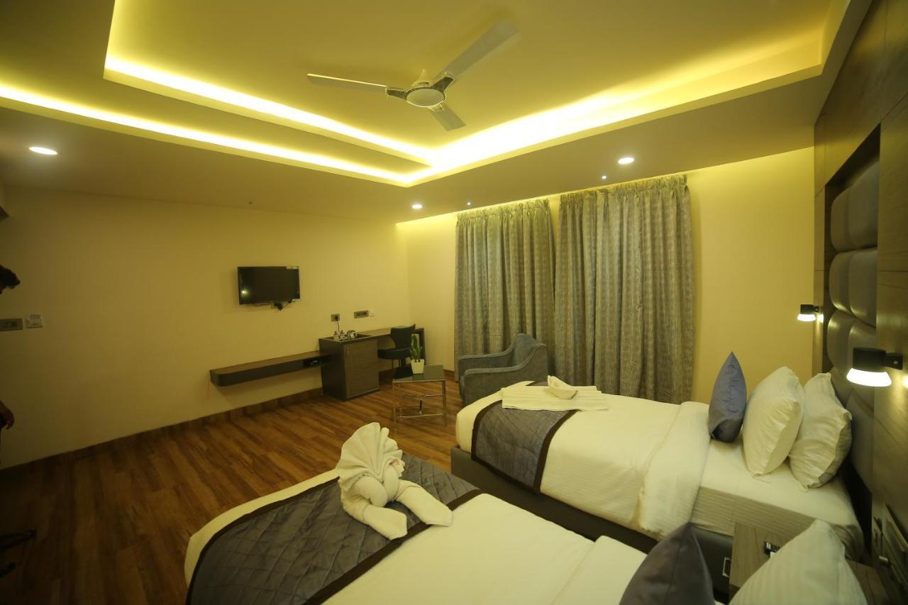 Sree Fortune Grand, Tadepalli Hotell Tadepalle Exteriör bild