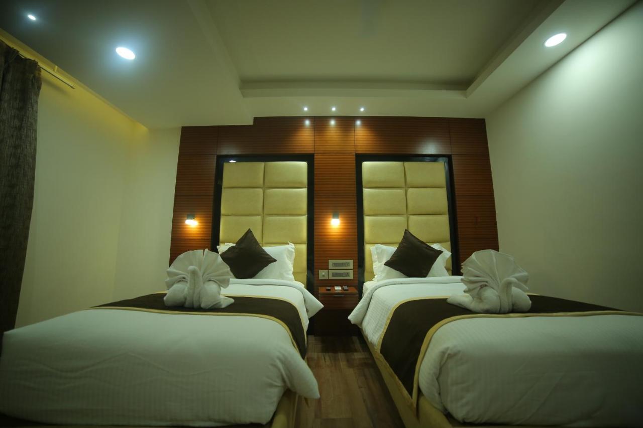 Sree Fortune Grand, Tadepalli Hotell Tadepalle Exteriör bild
