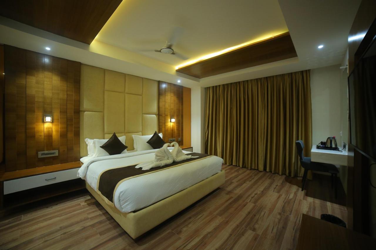 Sree Fortune Grand, Tadepalli Hotell Tadepalle Exteriör bild