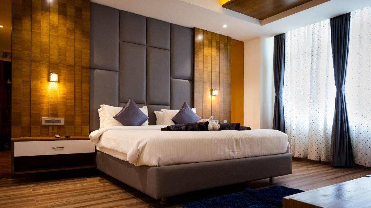 Sree Fortune Grand, Tadepalli Hotell Tadepalle Exteriör bild